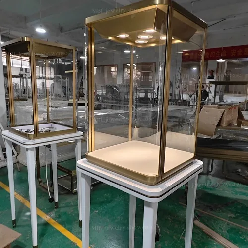 马孛罗珠宝展柜定制实拍图