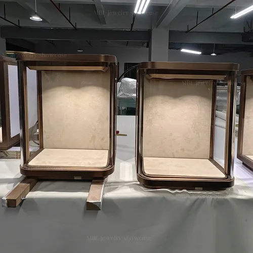 外挂式壁挂珠宝展示柜 轻奢古铜色不锈钢单层玻璃陈列柜定制