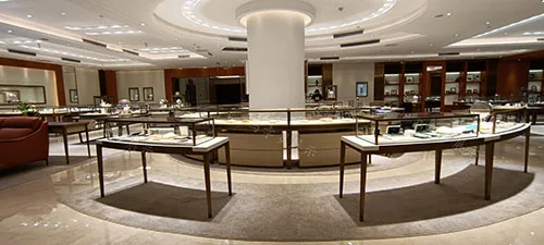 长沙2000㎡奢侈品展厅展柜定制案例 | 高端多品类展柜解决方案