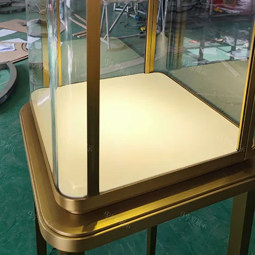 弧形玻璃珠宝高柜现货 轻奢不锈钢珠宝展示柜厂家