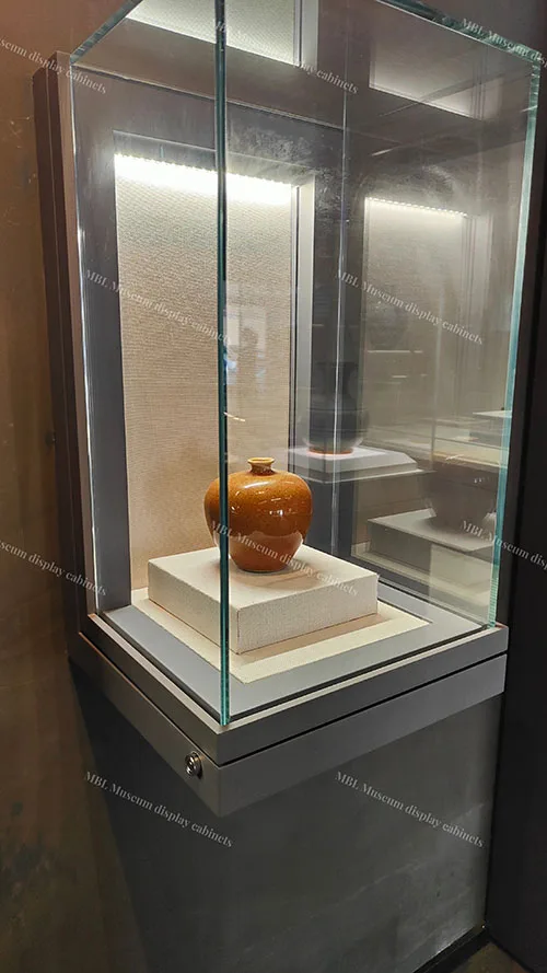 博物馆专用壁挂式文物展柜 恒温恒湿独立展示柜 可定制