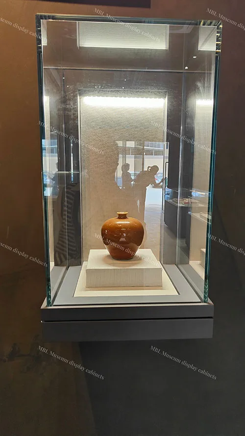博物馆专用壁挂式文物展柜 恒温恒湿独立展示柜 可定制