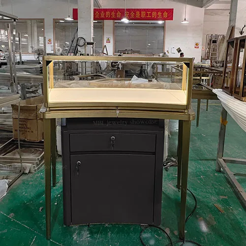 弧形组合式珠宝中岛销售柜定制 拉丝香槟金玻璃展示柜 商场珠宝店专用柜台