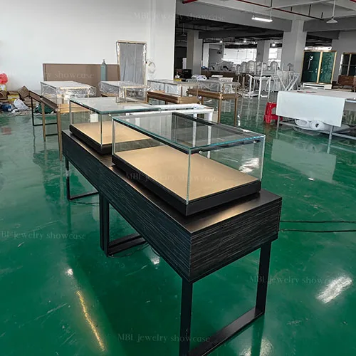 黑色木纹珠宝销售柜定制 玻璃LED展示柜 轻奢首饰店专用柜台