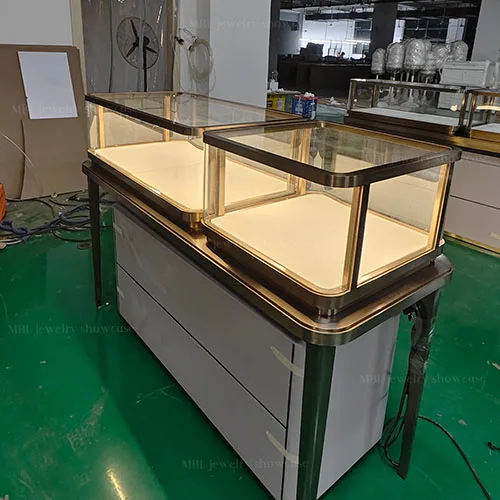 组合式珠宝门店销售柜 拉丝香槟金玻璃展示柜 首饰店LED发光销售柜台