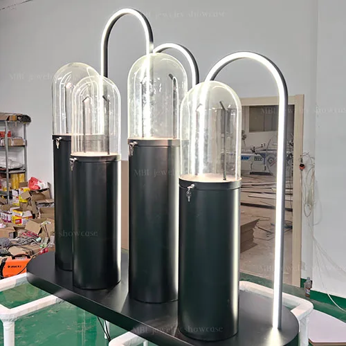 艺术感组合式圆柱珠宝展柜 轻奢黑色玻璃珠宝展示柜 商场门店专用